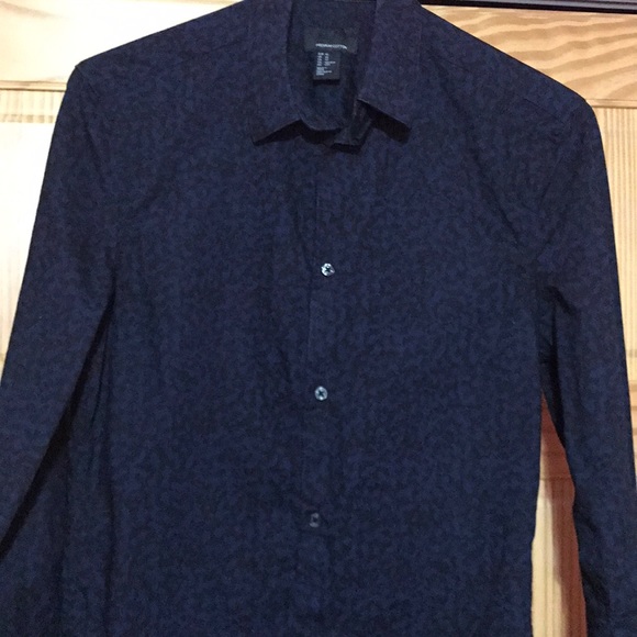 Men's Button Up Shirt - Picture 2 of 6